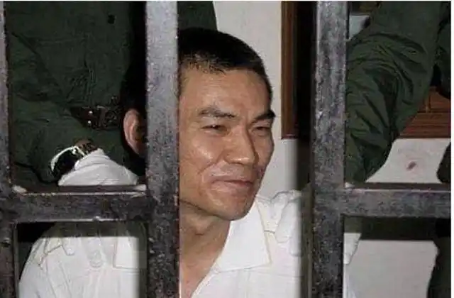 东北地区的"王",行为举止极其嚣张,不把任何人放在眼里,那么莫磊作为