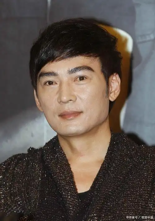 焦恩俊回归走穴,为整容医院站台被质疑捞金,却坚称只想见家人