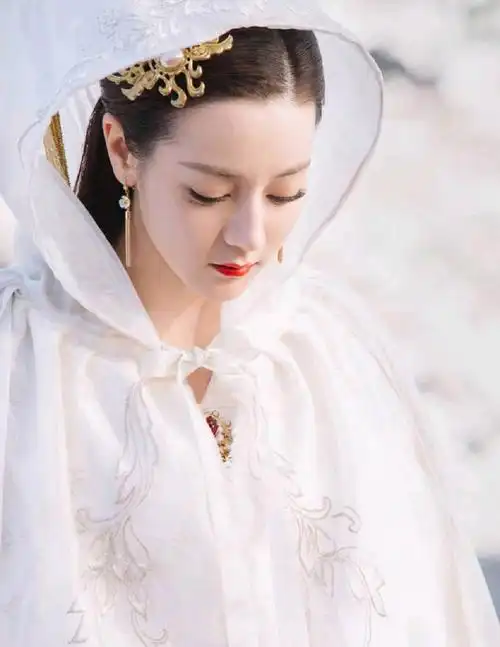 美腻的凤九 美腻的凤九