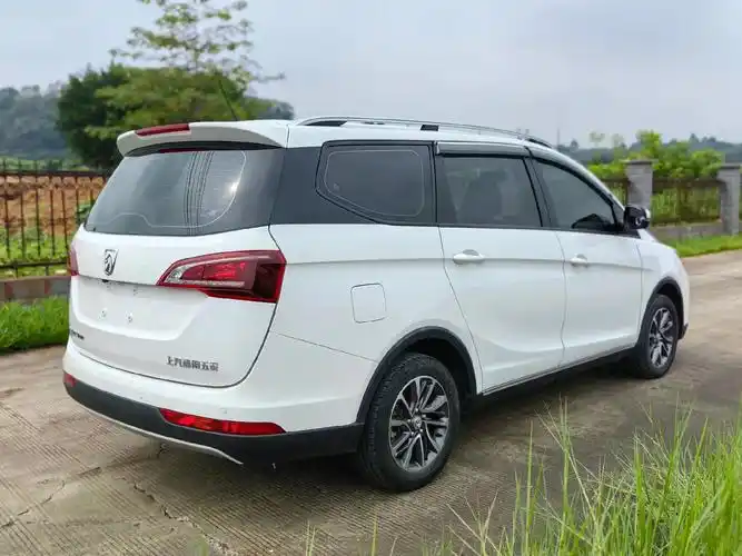 宝骏730七座,1.5t自动挡,2020年12月 - 抖音