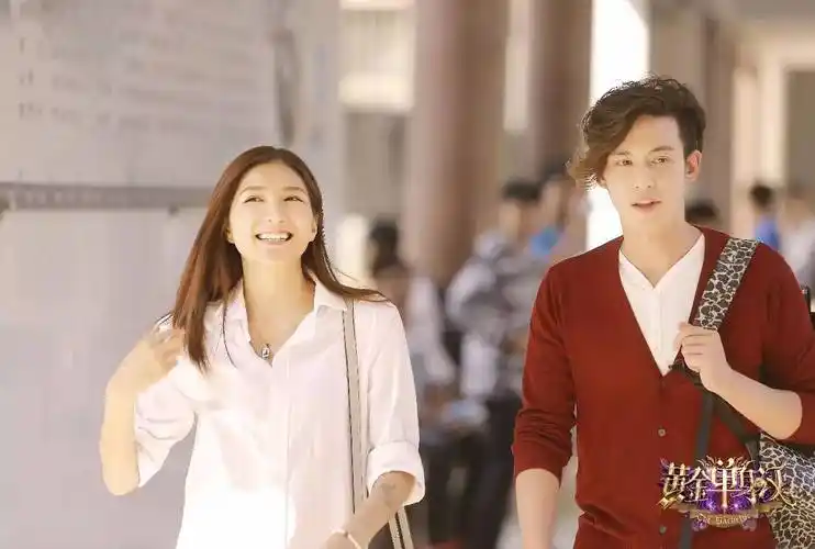 甚至大胆自曝曾"订过婚",表面平静的陈楚河,会介意崔紫轩的过往经历吗