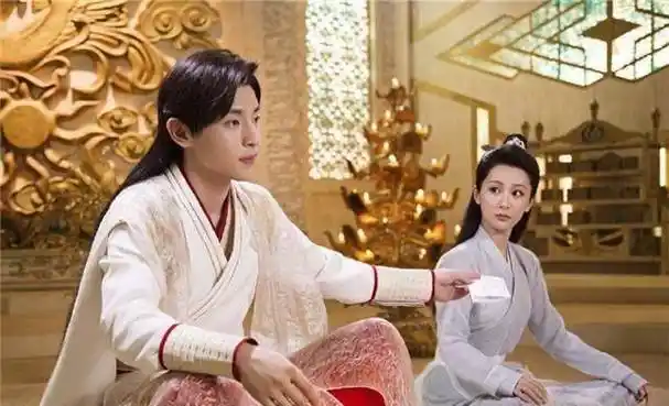 原创邓伦新剧香蜜一开播就炸了网友就我一个人觉得柏海出轨了