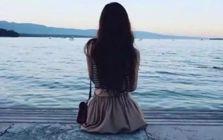 背影作文700字初二