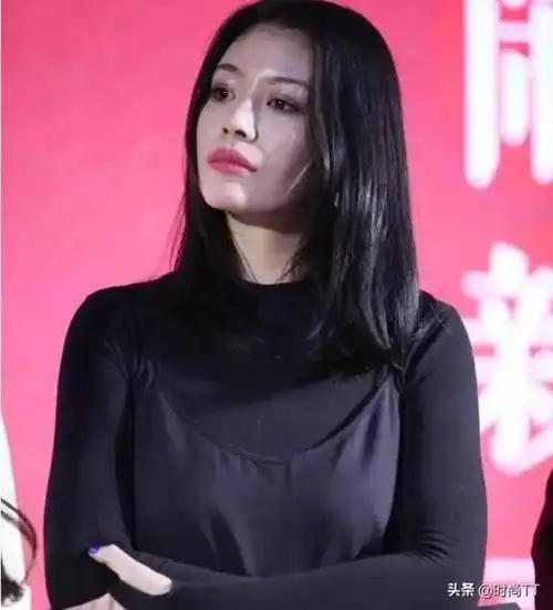 汪峰前妻齐丹汪峰40岁前妻晒近照