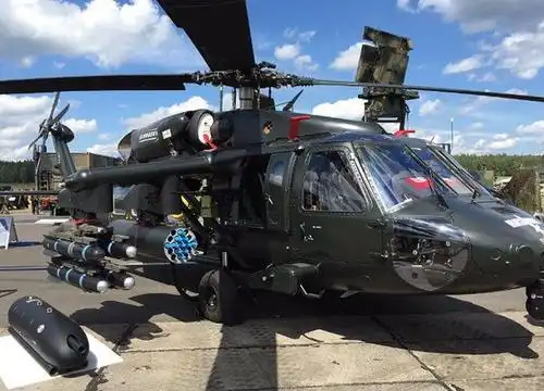 美国阿帕奇上不了高原,印度自产直升机代替,研制公司臭名远扬|战斗机