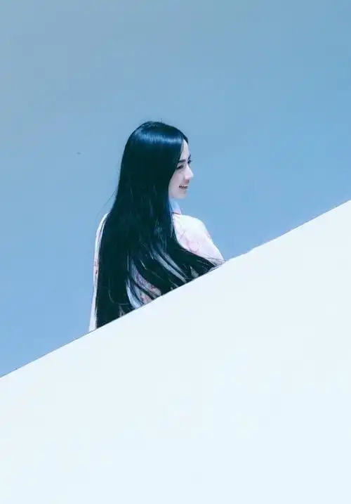 回眸一笑百媚生-sense-faketo