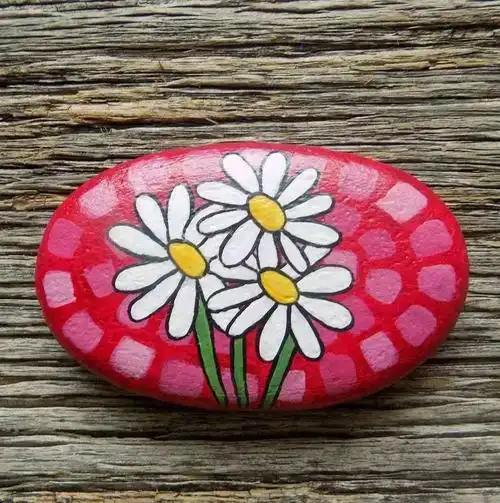 欣赏 | 简单可爱的手绘卵石