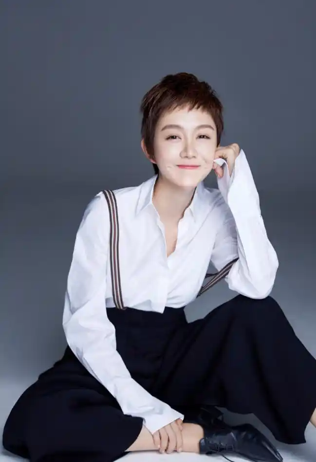 4款不用打理,也好看又洋气的短发造型,太适合懒人了