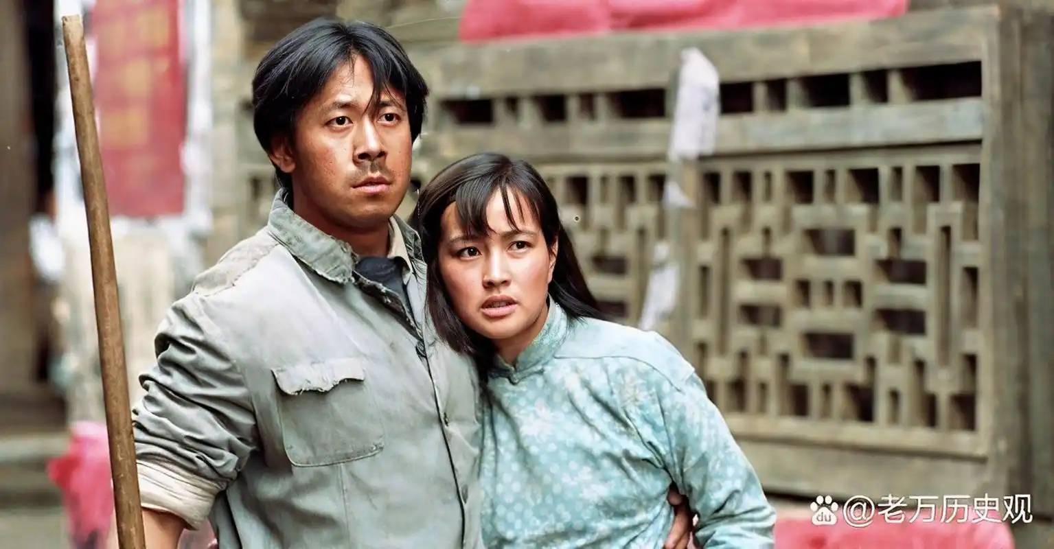 怎么看都不像四十岁的样子.站在姜文旁边,没有年龄差异!