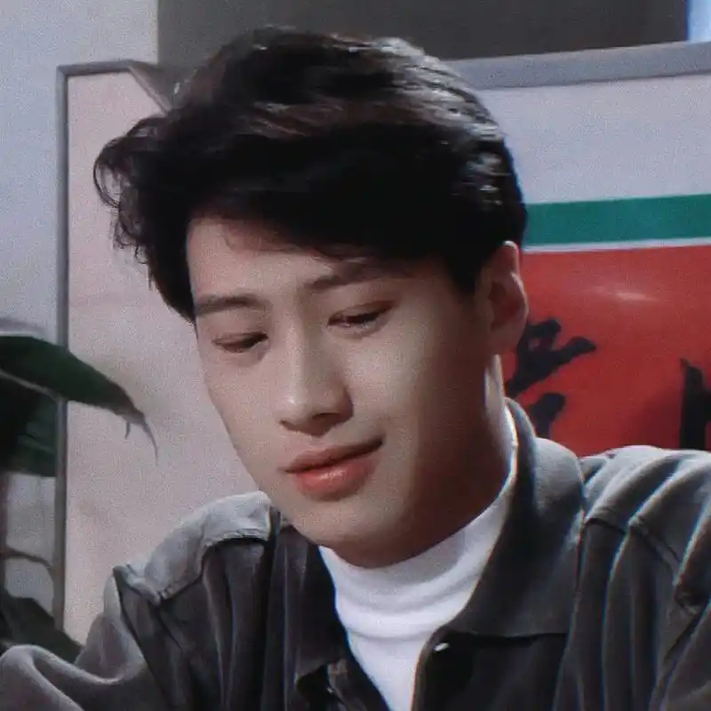 黎明超奶头像 壁纸好多宝贝喜欢 头像再来一波吧 凑一套～ 图源——wb