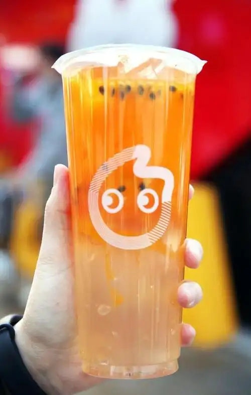 冰爽q弹的摇摇冻搭配清香四溢的百香果和富含维c的