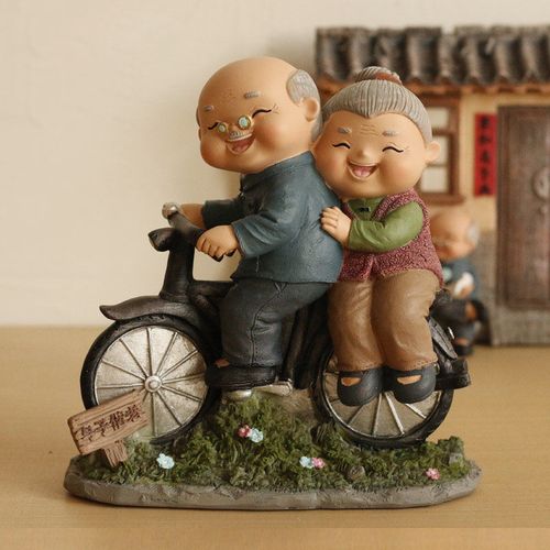 创意幸福老头老太相守相伴公婆夫妻人物小摆件温馨爱情情侣工艺品