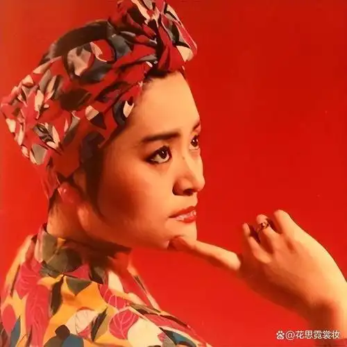 打败韦唯毛阿敏被亲弟弟砸成脑震荡一代歌后却沦为保姆谋生