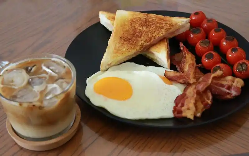 简单的西式早餐,非常方便快捷,再忙碌也请好好吃早饭