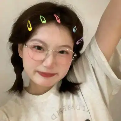 看起来纯欲干净的可爱女生头像 抖音超火网红妹子头像图片大全_女生