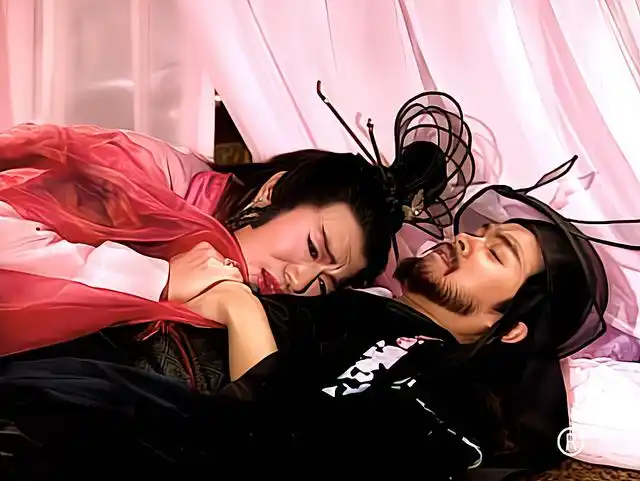 东方不败为啥不喜欢小白脸,却爱上粗鲁的杨莲亭?背后秘密不可说