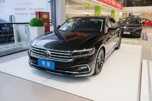 2023款大众辉腾亮相代号"d2",3.0t v6引擎与奥迪a8一较高下