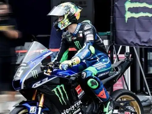 王一博排位赛a1组第一 王一博zic摩托车比赛直播线上观看