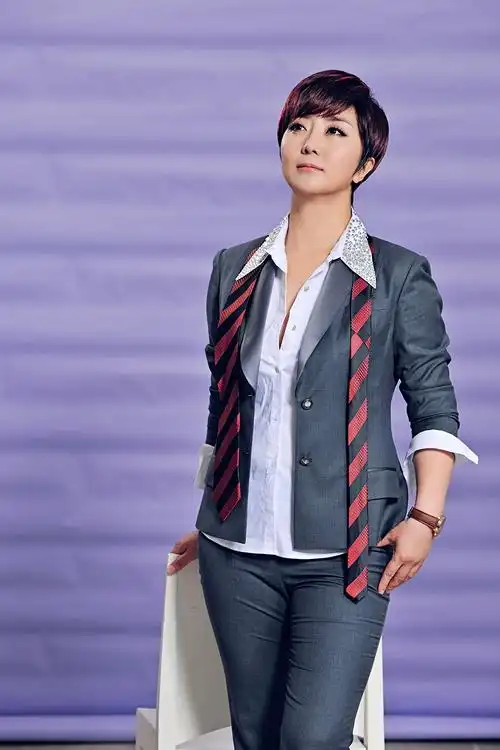 歌手格格格格时装秀