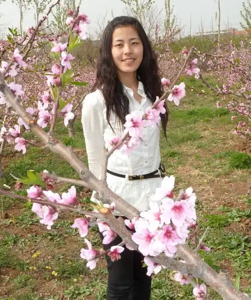 君君君君资料照片_山东青岛征婚交友_珍爱网