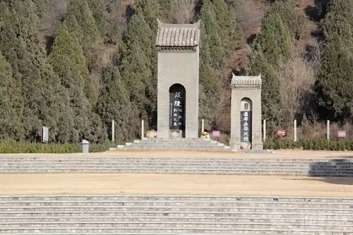 汉武帝之墓(茂陵)