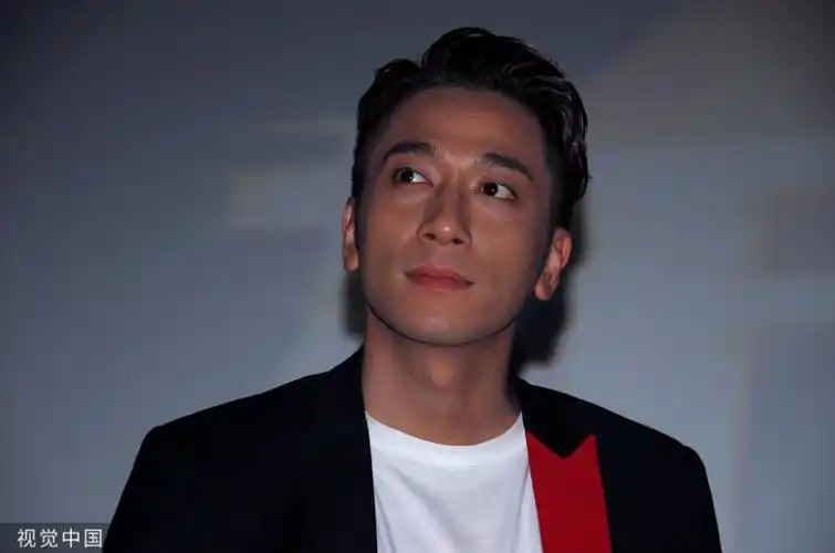 吴卓羲深夜艾特"tvb星梦一姐",疑似准备官宣恋情?