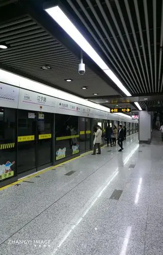 上海地铁 | 空间随拍13号线江宁 南西 成山站