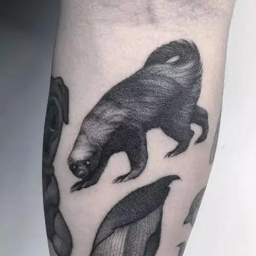 蜜罐纹身图案平头哥纹身