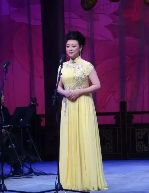 梅花奖得主 万晓慧《状元媒》选段国家一级演员 蓝天(上海)《秦琼卖马