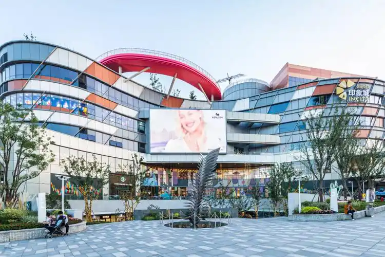 商场外立面如何设计?全国100余家商场外立面造型图片集锦!_新闻中心_