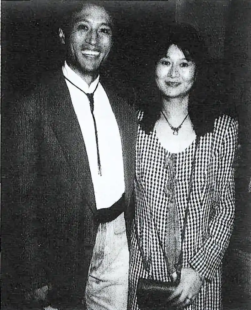 回顾王洛勇:与丁宁一见钟情,婚后闯美国16年,感恩妻子照顾家庭