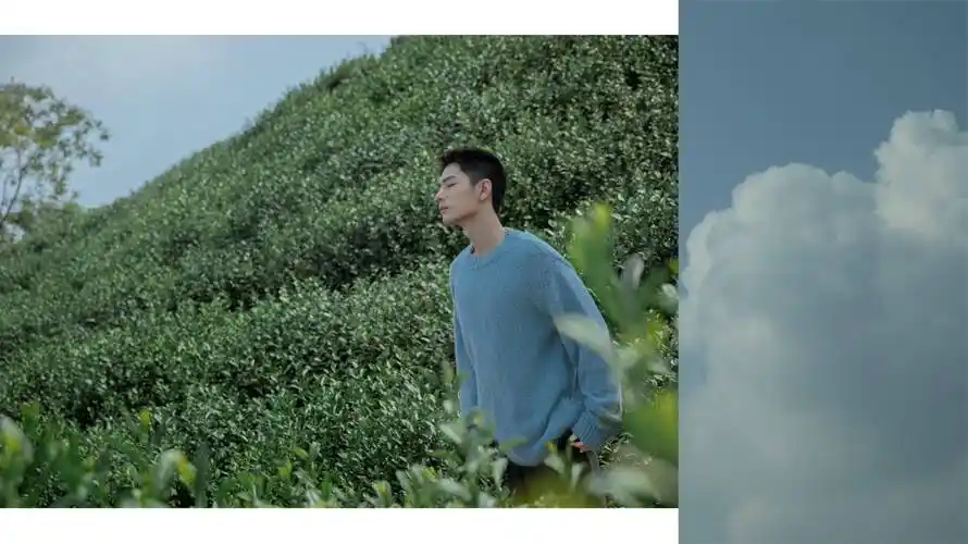 原创肖战太有少年感了穿白色运动套装打冰球的姿势太帅了被圈粉