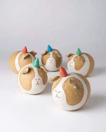 英国陶艺大师作品,萌翻人的创意陶瓷小动物,活脱脱萌化你的心!