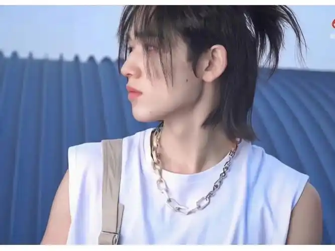 宋亚轩  #神仙壁纸  #时代少年团宋亚轩