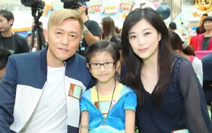 不过热恋中的两个人彼此交付真心,刘小慧也是十分喜欢郭晋安带给自己