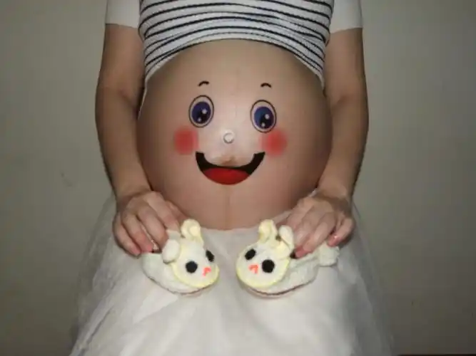 我们只是想有个孩子,这对很多人来说,是非常简单的一件事.