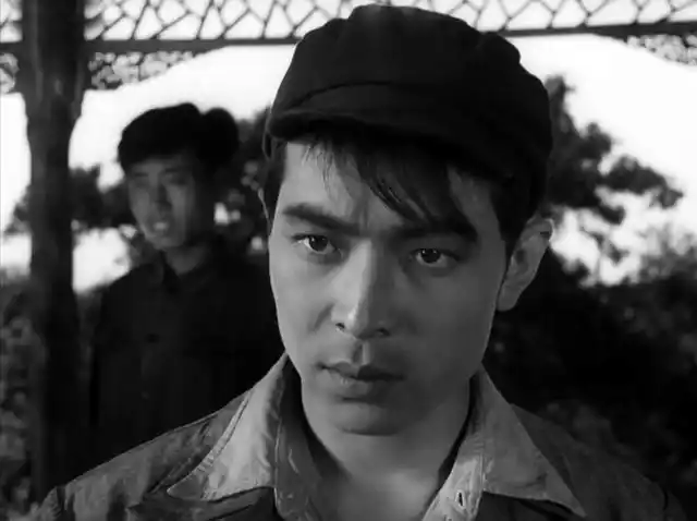 60年代当红男星如王心刚般帅气赵丹般会演戏却过早离世惹|演员|国庆十