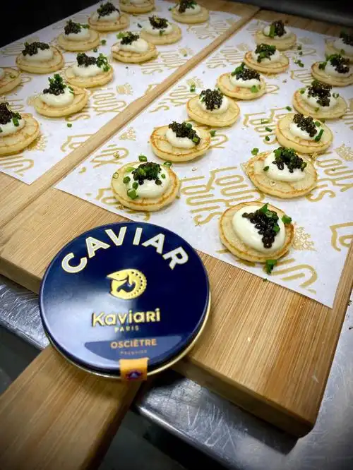 oscietra sturgeon caviar |oscietra鱼子酱- 来自法国巴黎我们一般说