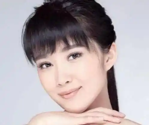 分享图片-气质女神奚望_茹萍_母亲_青春