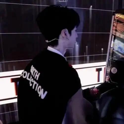 【头像】严浩翔