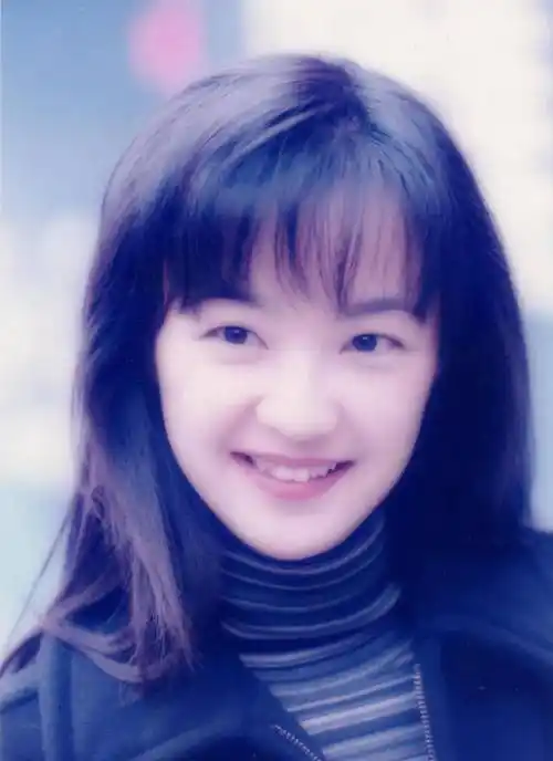 歌坛天后陈慧娴:三段失败恋情,佛系心态让她至今还没