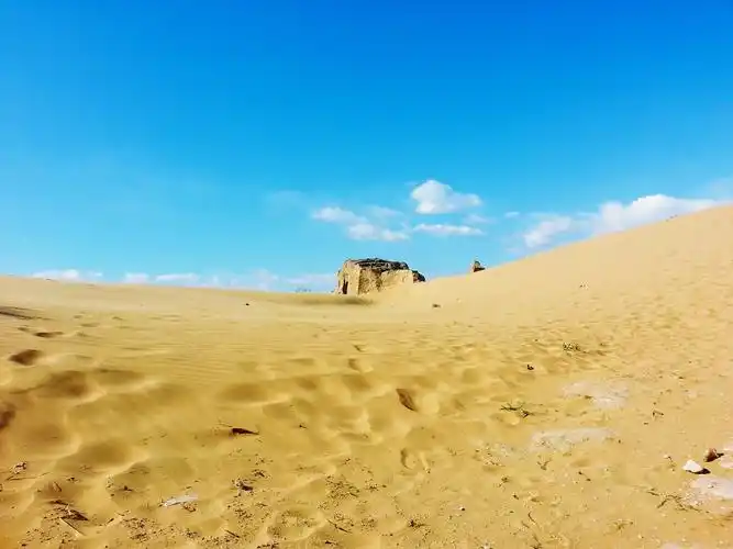 镇边城,长城桑干酒庄,黄龙山庄,天漠1天皇山北魏石窟 天皇山自然风景