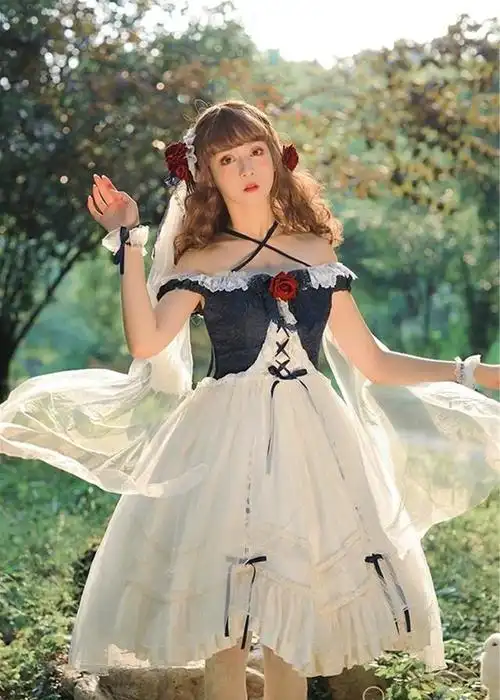 从童话中走出来的洛丽塔小裙子,精致华丽又优雅,谁穿谁是小公主