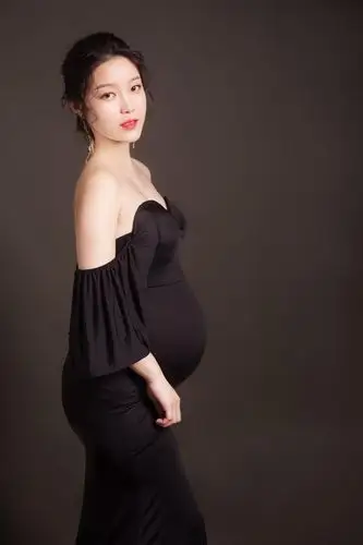 32周的孕妇照出炉啦,大肚子也可以拍成小仙女!