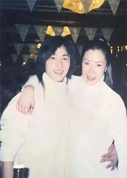 为母还赌债委身刘銮雄,爱过吴奇隆,现50岁的蔡少芬情定张晋