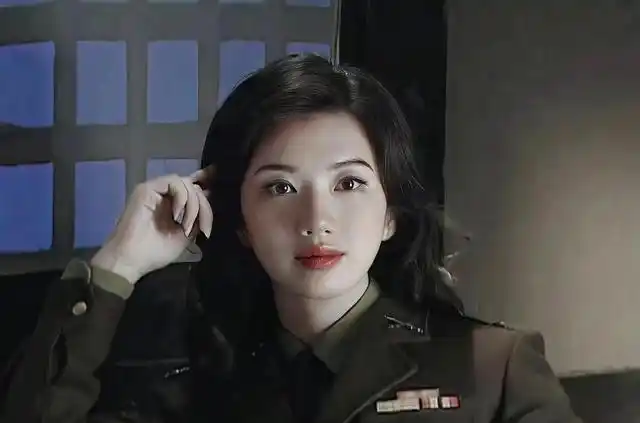 苑冉:《神探狄仁杰》中最美女主,早年还是央视最可爱的小蜻蜓_网易