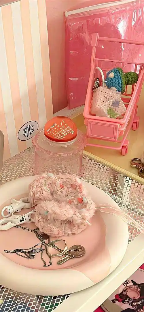 壁纸ins风简约壁纸耐看又随性