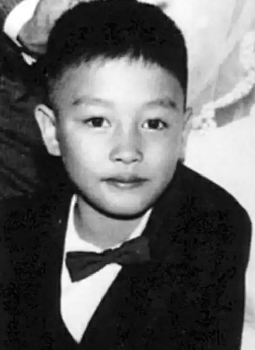 一个要出家一个被张国荣改变命运|姜文|程蝶衣|演员|陈凯歌_网易订阅