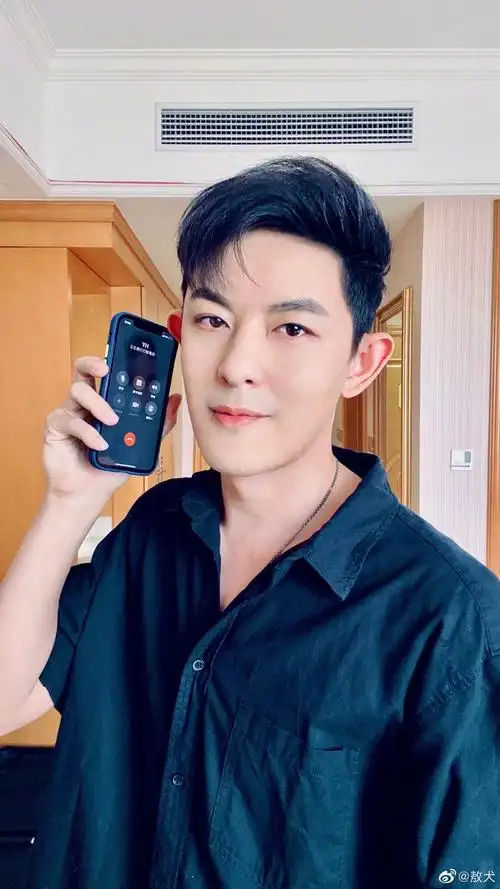 敖犬耳朵是什么耳怎么那么大,耳朵大小跟命运有关吗?