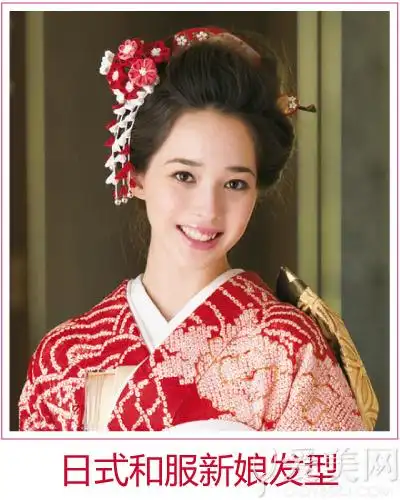 形状较大的头饰运用在传统和服发型上也是十分适合的,能让发型